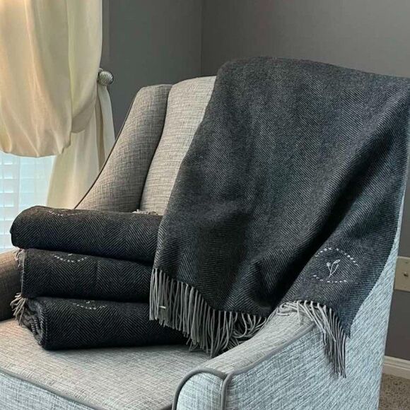 Mongolian 100% WOOL Blanket Throw - Picture 4 of 6